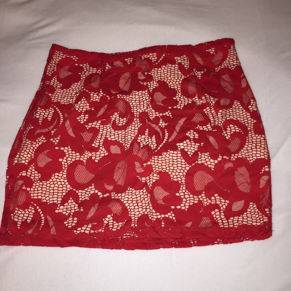 NWOT red lace skirt
