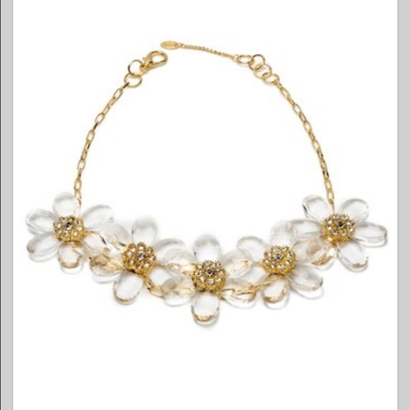 Amrita Singh flower necklace