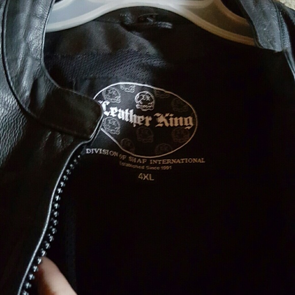 black leather coat - Picture 2 of 3