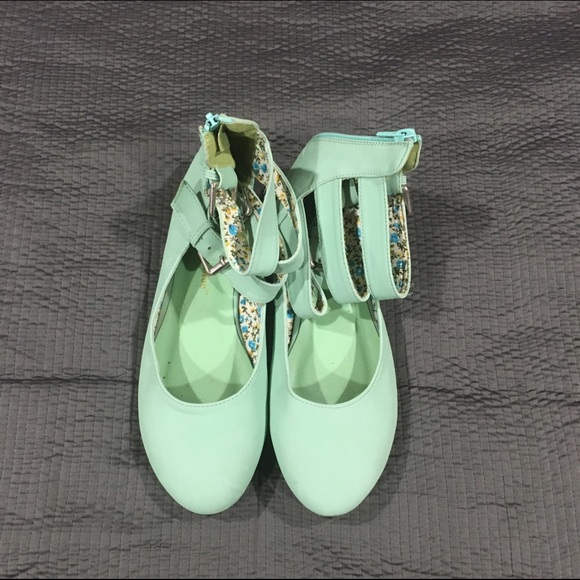 Mint green flats!