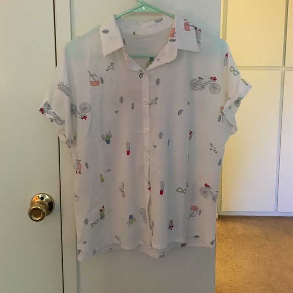 Graphic blouse