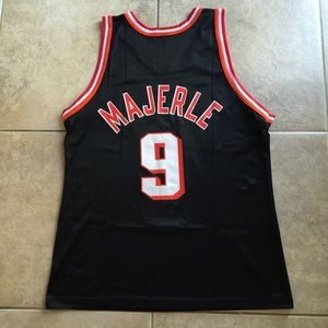 dan majerle heat jersey