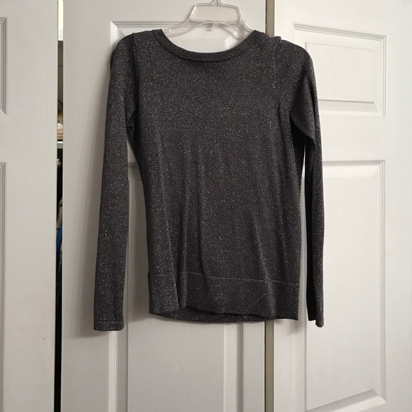 Backless top - Picture 1 of 3