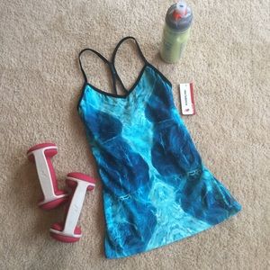 NWT New Balance workout tank! Size Small
