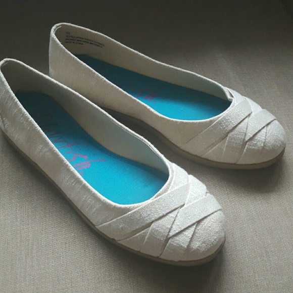 SOLD Ballet flats size 10