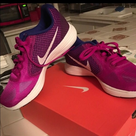 Woman's Nike Revolution 3 running shoes