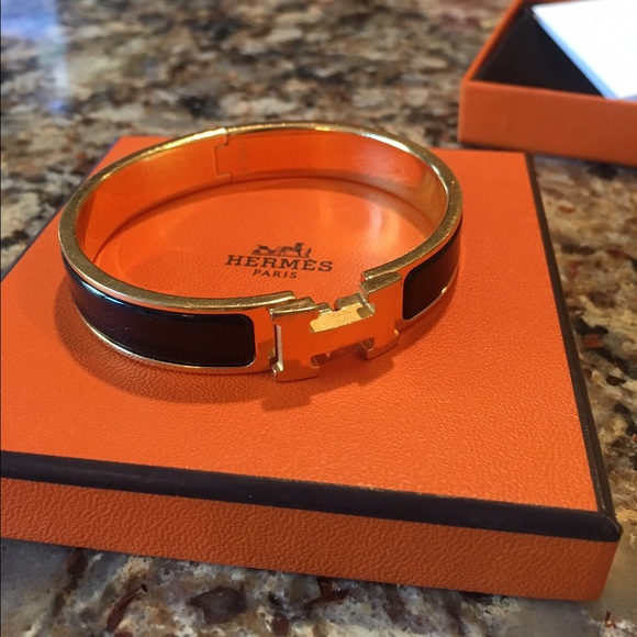 SOLD Hermes H Bracelet - Picture 2 of 4