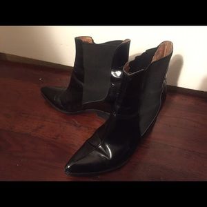 Jeffrey Campbell wedged ankle boots!