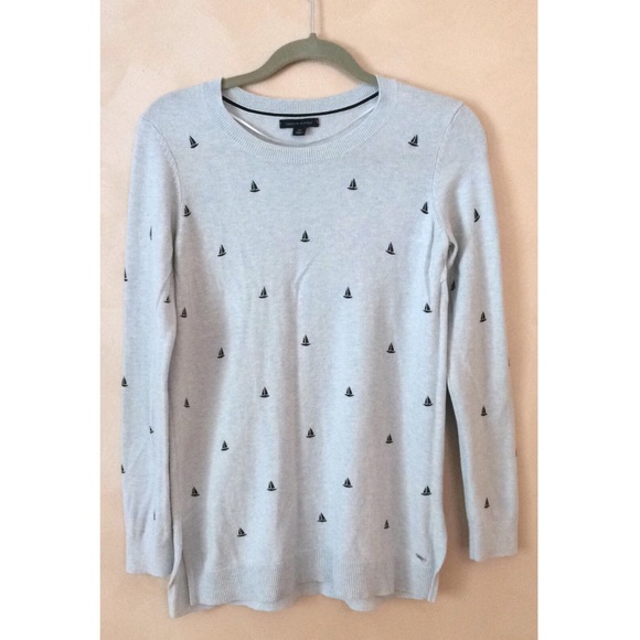 T.Hilfiger sweater NWOT