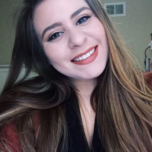 Meet your Posher, Carolyn