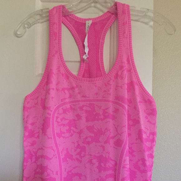 Hot Pink Swiftly