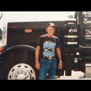 Meet your Posher, Jonathan