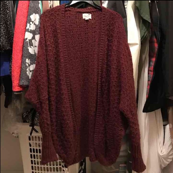 La hearts cardigan