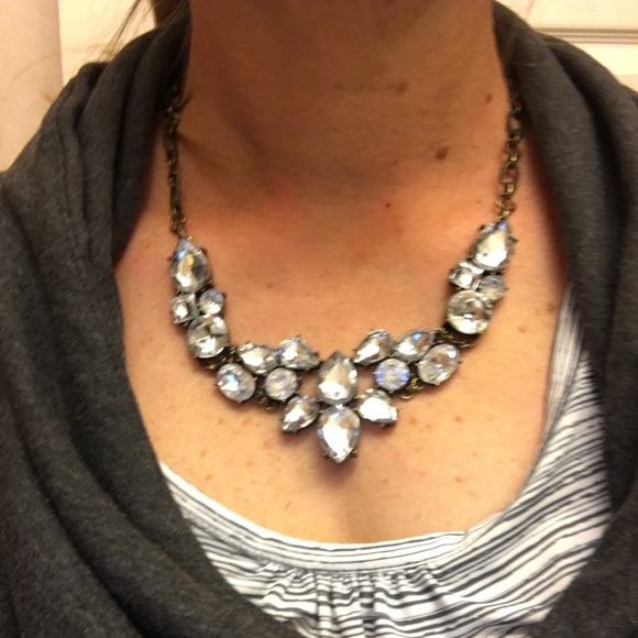 Gemstone statement necklace - Picture 3 of 3
