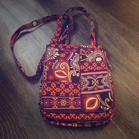 Vera Bradley Cross Body