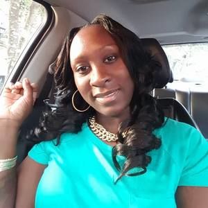 Meet your Posher, Sonia