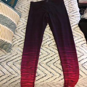 Ombré workout leggings!