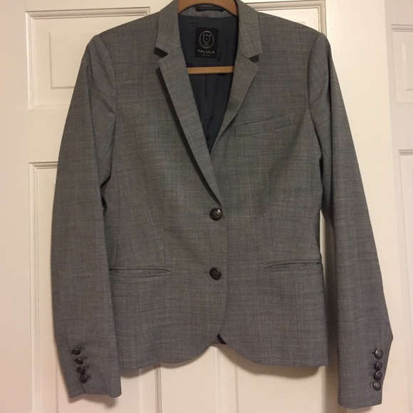 Talula (Aritzia) blazer size 6