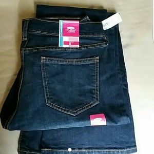 5 for $25 NWT Old Navy Jeans size 8 Short Bootcut