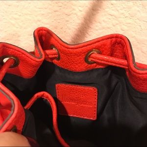 Neiman Marcus Bags - Neiman Marcus poppy faux leather bucket bag purse Neiman Marcus Bags - Neiman Marcus poppy faux leather bucket bag purse