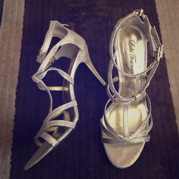 Lulu Townsend Gold Heels (Sz 6.5)