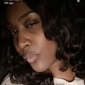 Meet your Posher, Antoinette