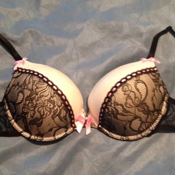 Smart & Sexy extreme push up bra