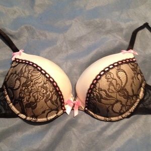 Smart & Sexy extreme push up bra