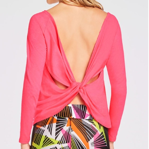 NWT Fabletics top