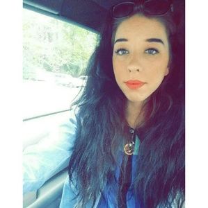 Meet your Posher, Jess