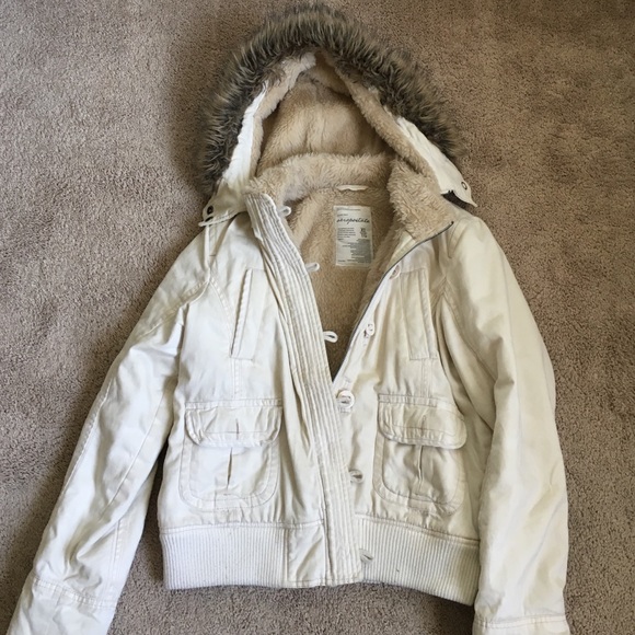 Aero Cream coat