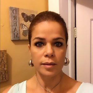 Meet your Posher, Xiomara