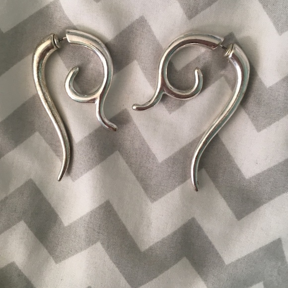 Faux Gauges Silver Swirly