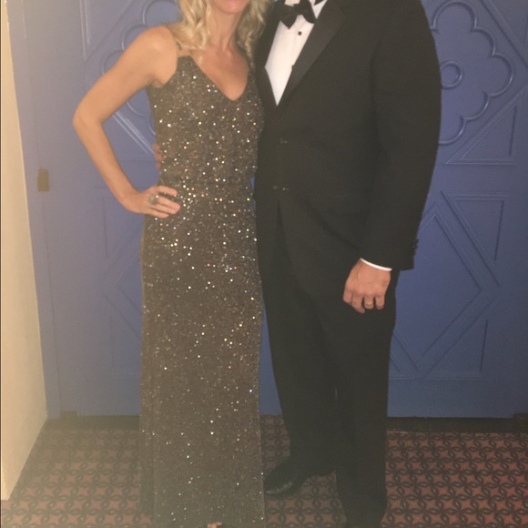 Calvin Klein gown🏆 - Picture 3 of 4