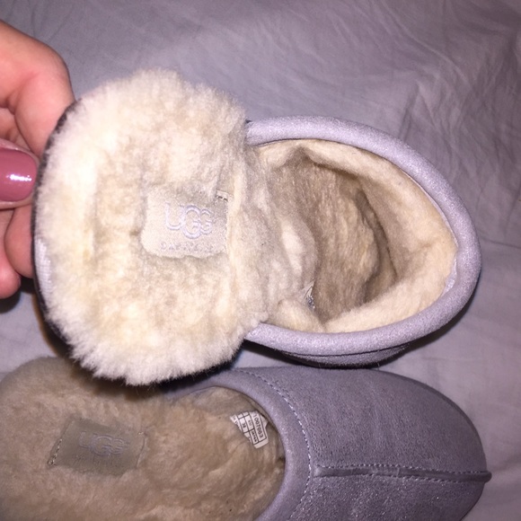 Ugg slippers - Picture 3 of 4