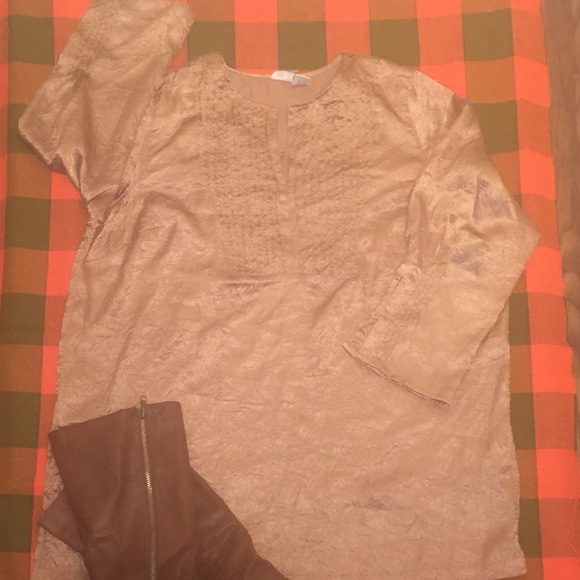 Tunic - Picture 2 of 2