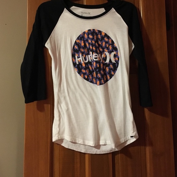 Quarter sleeve shirt