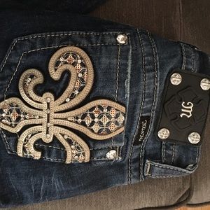 Women's Miss Me jeans Size 26, 34in inseam