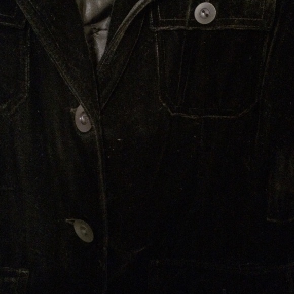 Jacket - Picture 3 of 4