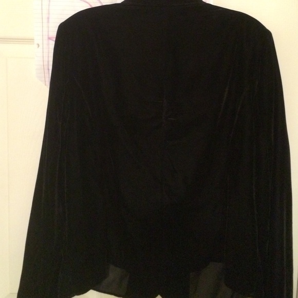 Jacket - Picture 4 of 4