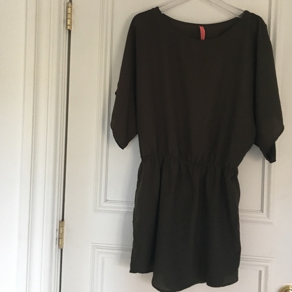 Eight Sixty green dress