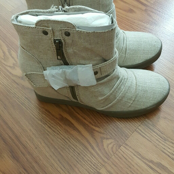 New Call it Spring  wedges