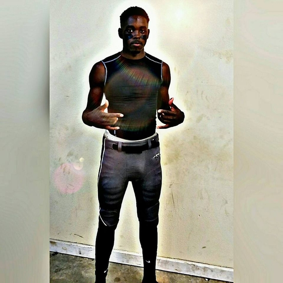 Meet your Posher, Jaivien - Picture 1 of 1