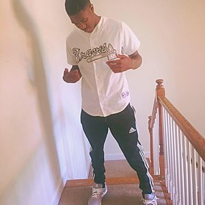 Meet your Posher, Miles