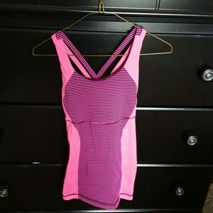 Lululemon workout tank