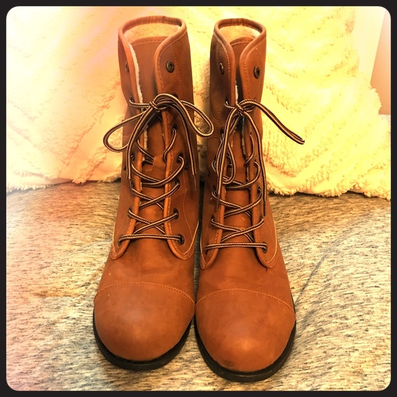 Olive Street Shoes - Olive Street Convertible Boots Size 9.5