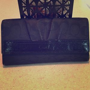 Authentic Coach wallet