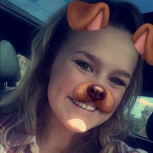 Meet your Posher, Michaela