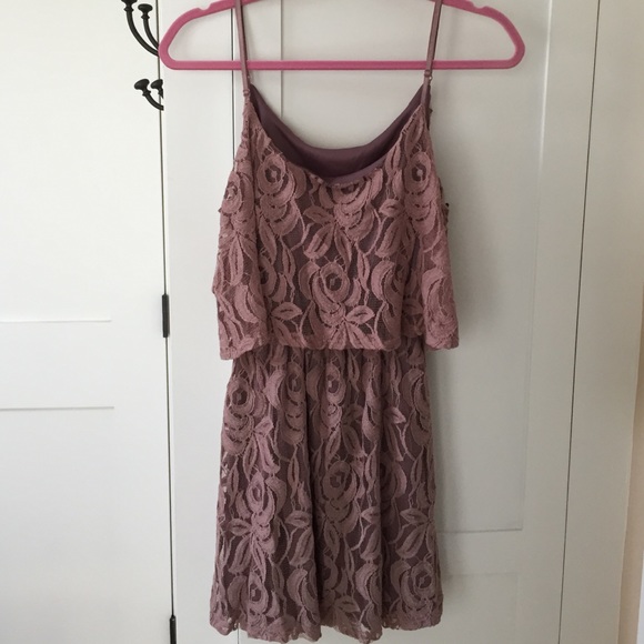 Tobi Mauve Lace Cutout Back Dress - Small