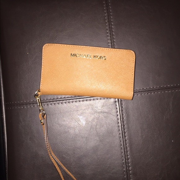 Micheal kors wallet